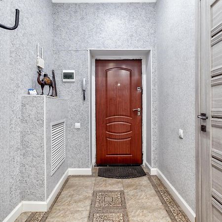 Прекрасная Студия В Элитном Доме Pavlodar Buitenkant foto