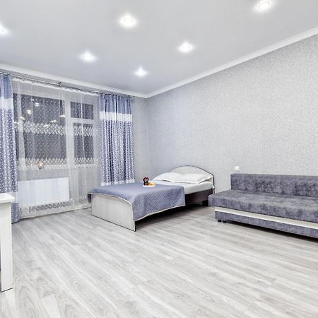 Прекрасная Студия В Элитном Доме Pavlodar Buitenkant foto